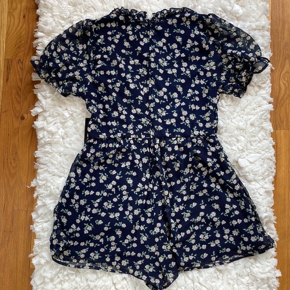 Daisy Printed Ruffle Romper - Picture 5 of 5